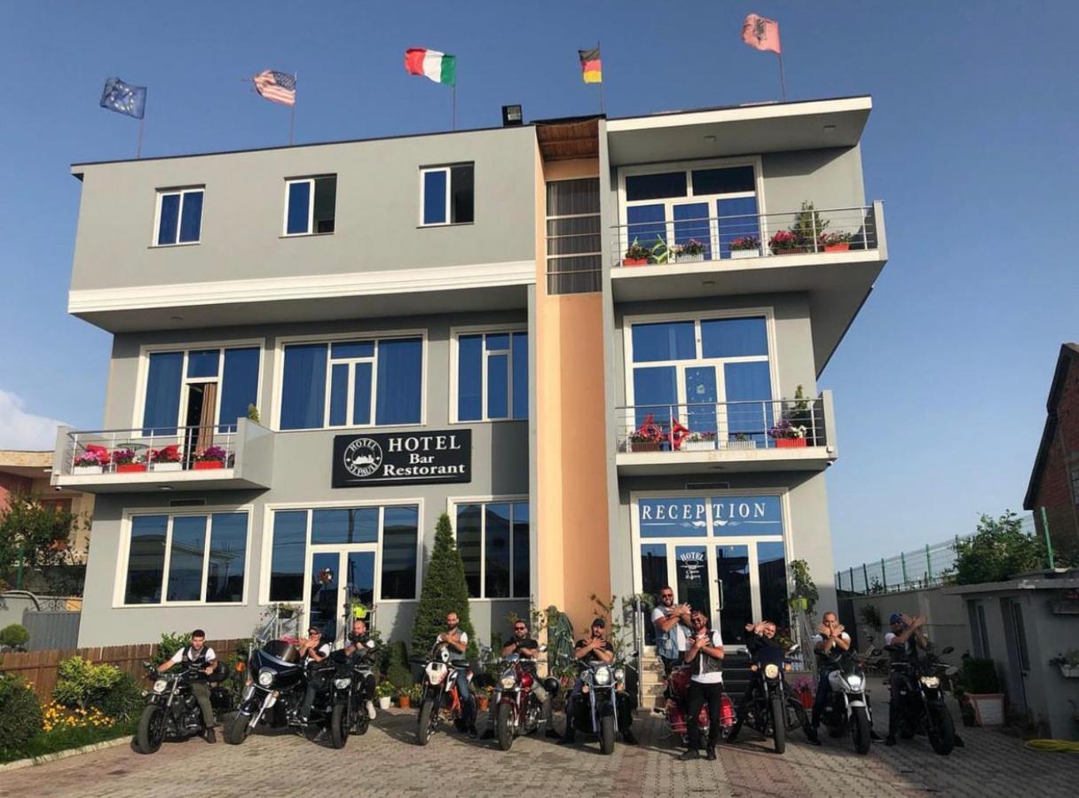 Hotel St.Pauli Shkodra Exterior foto